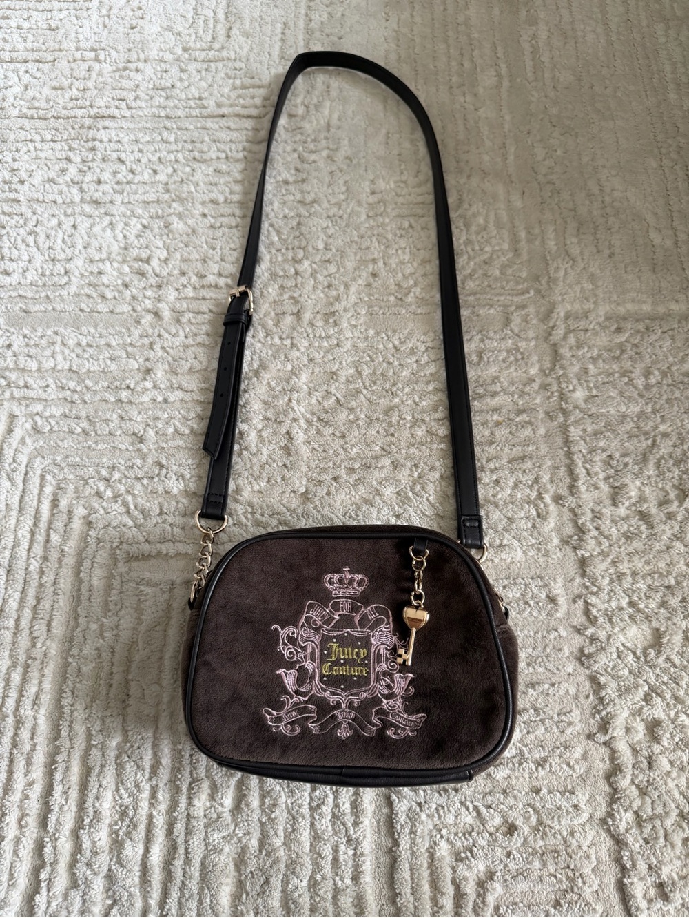 Y2K Juicy Couture Brown Velour Crest Shoulder Crossbody Bag